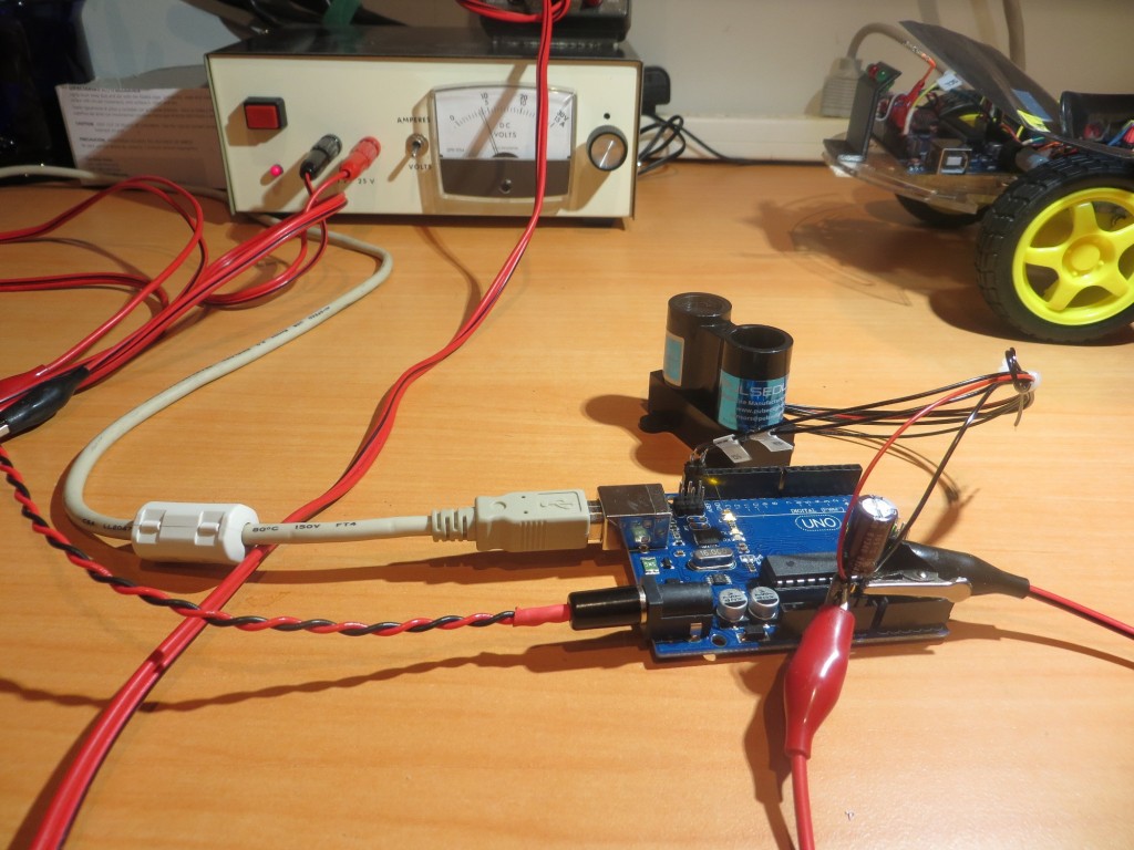 V2 'Blue Label' test setup showing BAC (Big-Assed Capacitor) and external power supply connection