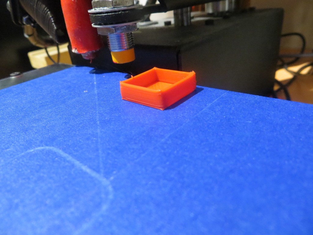 20mm cal cube printed at the rear edge, midway toward the right