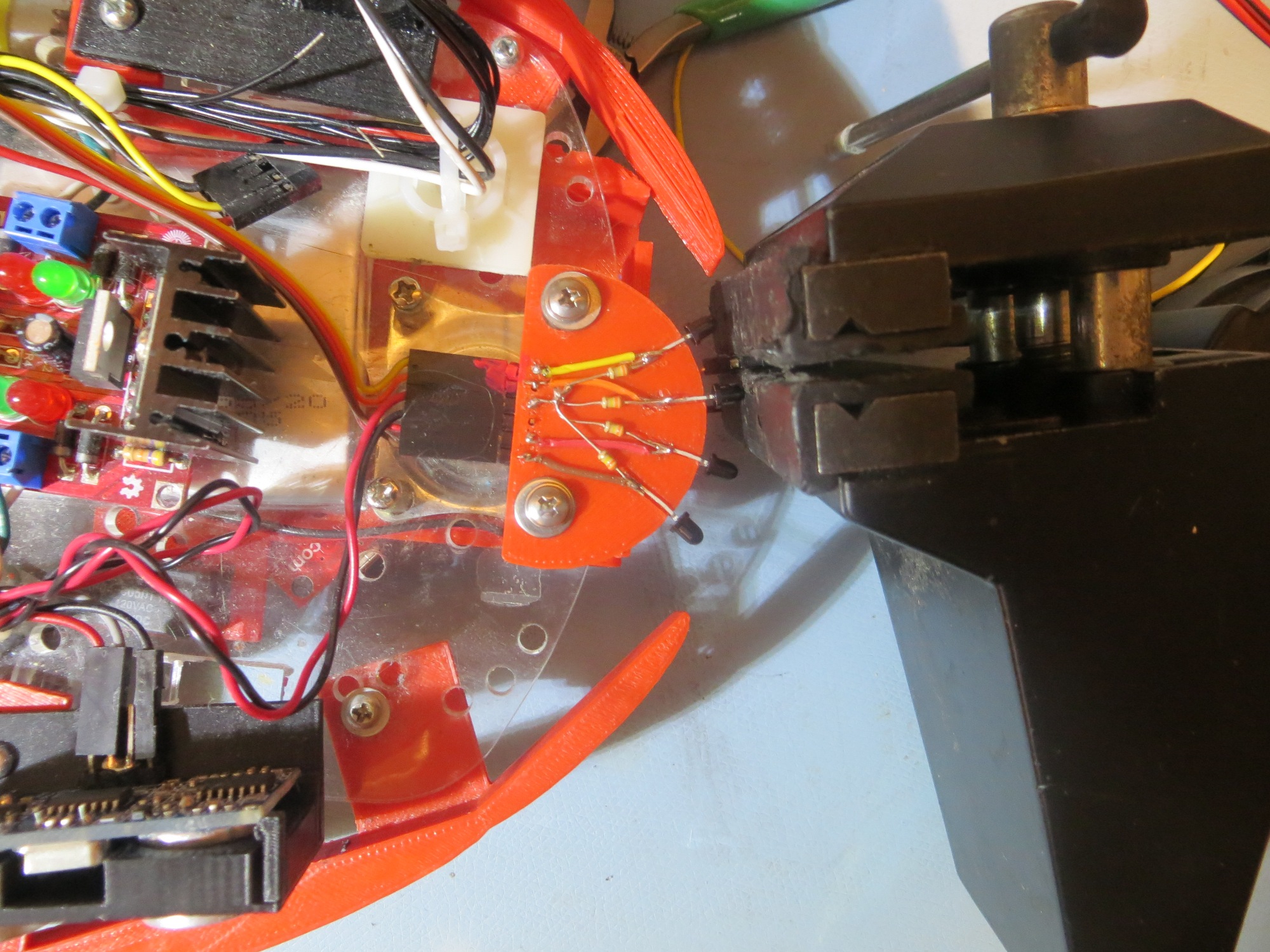 Final position after IR homing run. Note that the IR detector module actually struck (and bent) the IR emitter diode.